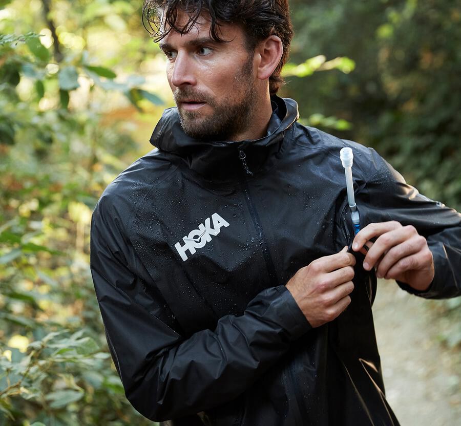 Hoka Australia One One GORE-TEX Shakedry™ Run - Mens Jackets Black - IGEHM-7930